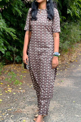 Grey cotton kurti with straight pant