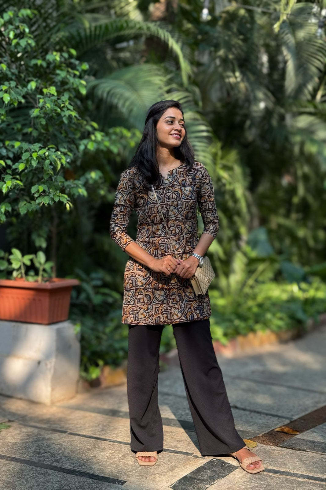 Short Kurti