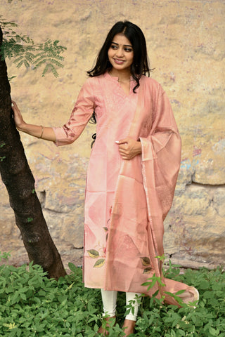 Pastel charm kurti and dupatta