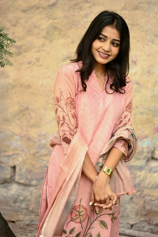 Pastel charm kurti and dupatta