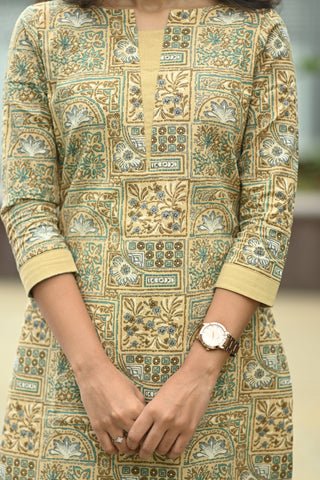 Heritage Muse KurtaSet