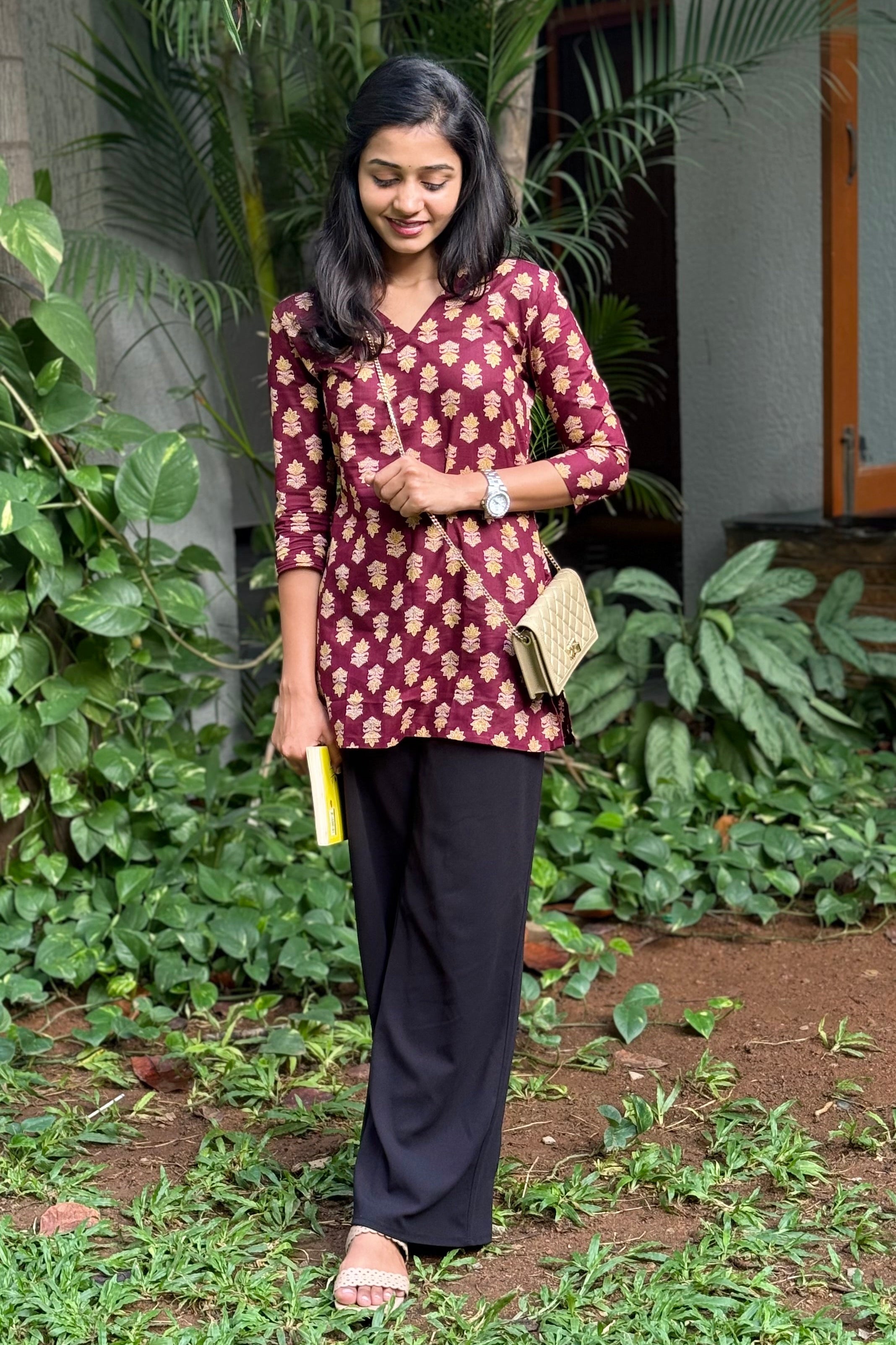 Short Kurti
