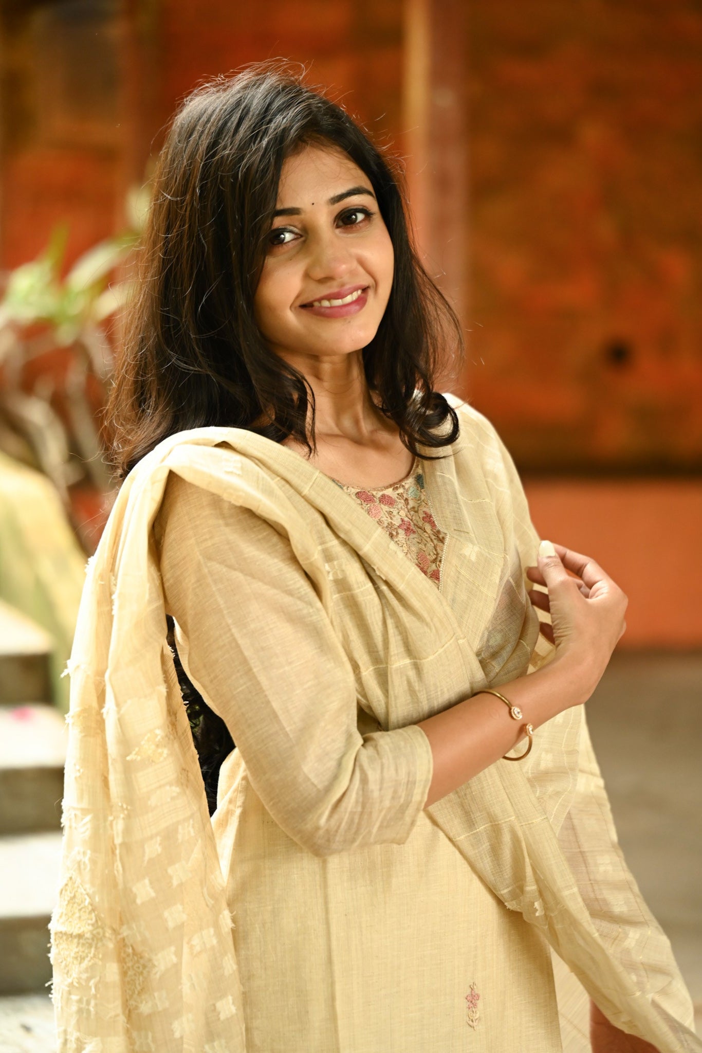 Premium Classic Ivory Glow Suit