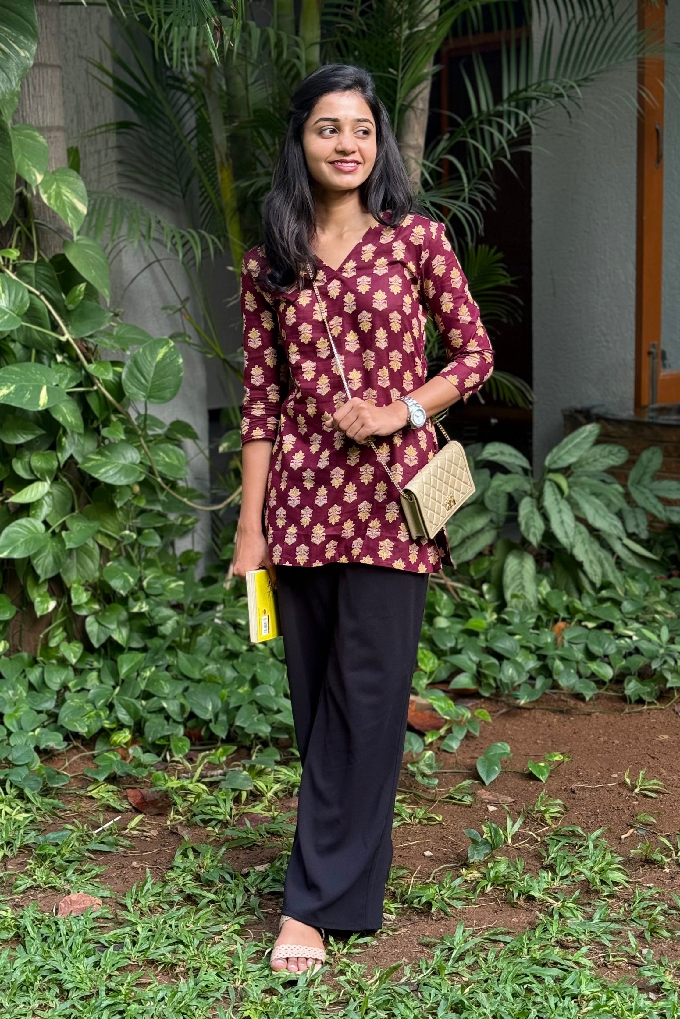 Short Kurti