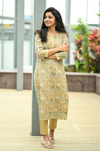 Heritage Muse KurtaSet