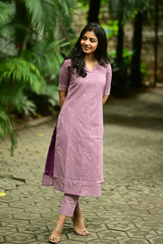 Mauve Muse