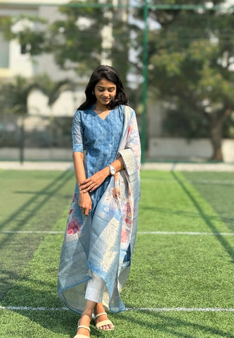 Kurti with dupatta